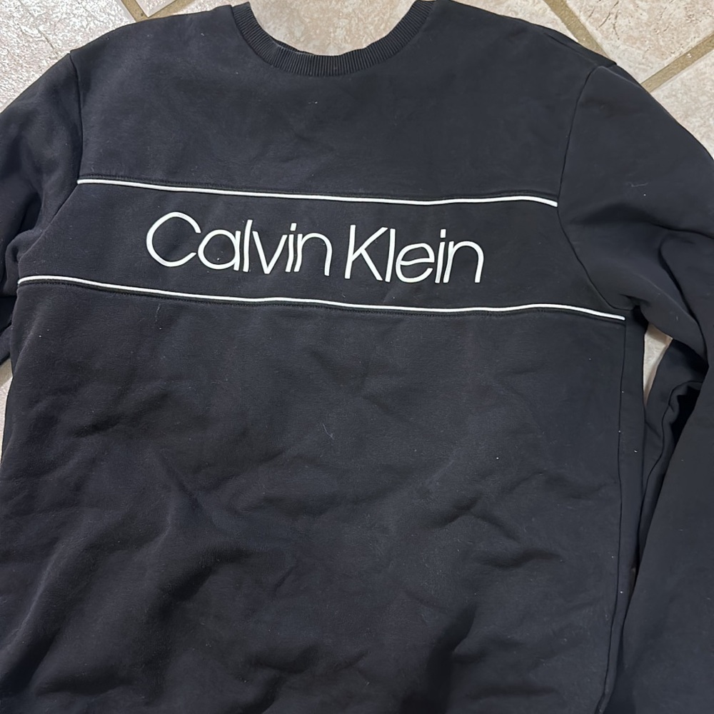 Men’s Calvin Klein sweatshirt